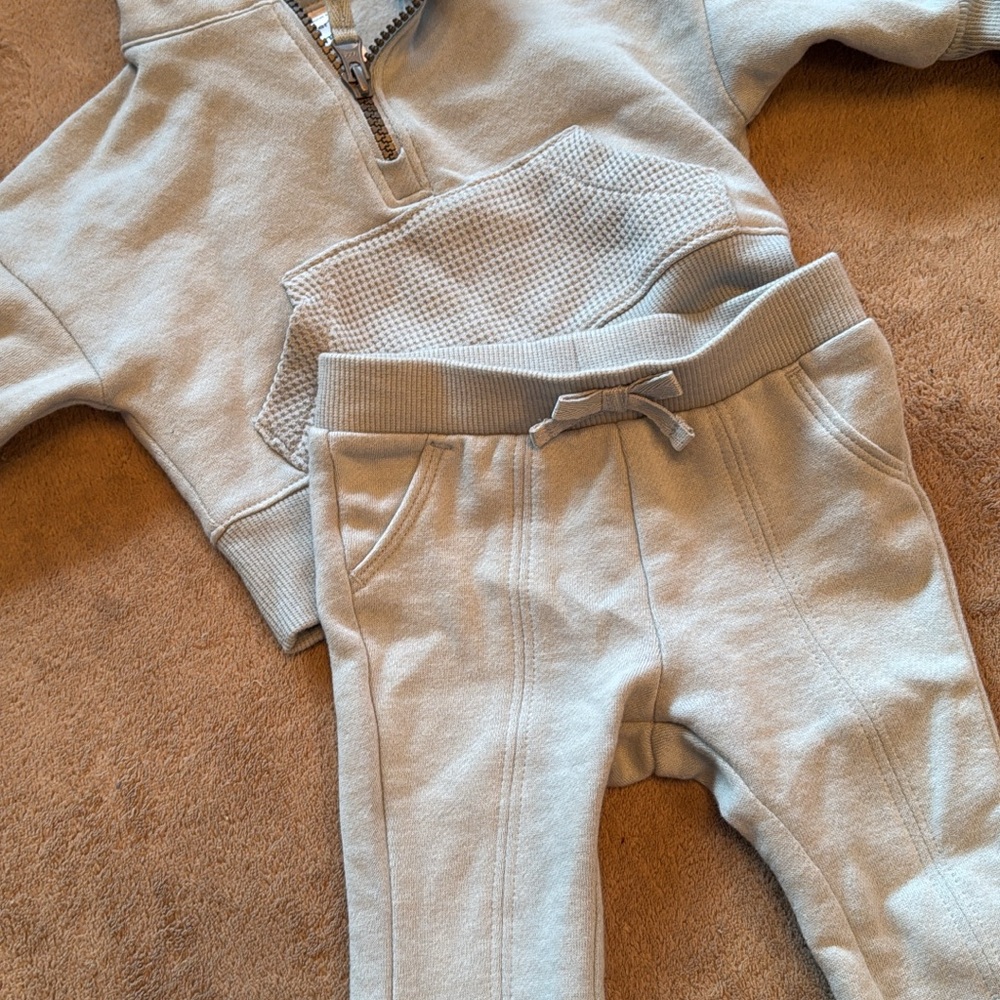 Carter's Light Gray Kids Jogger Set